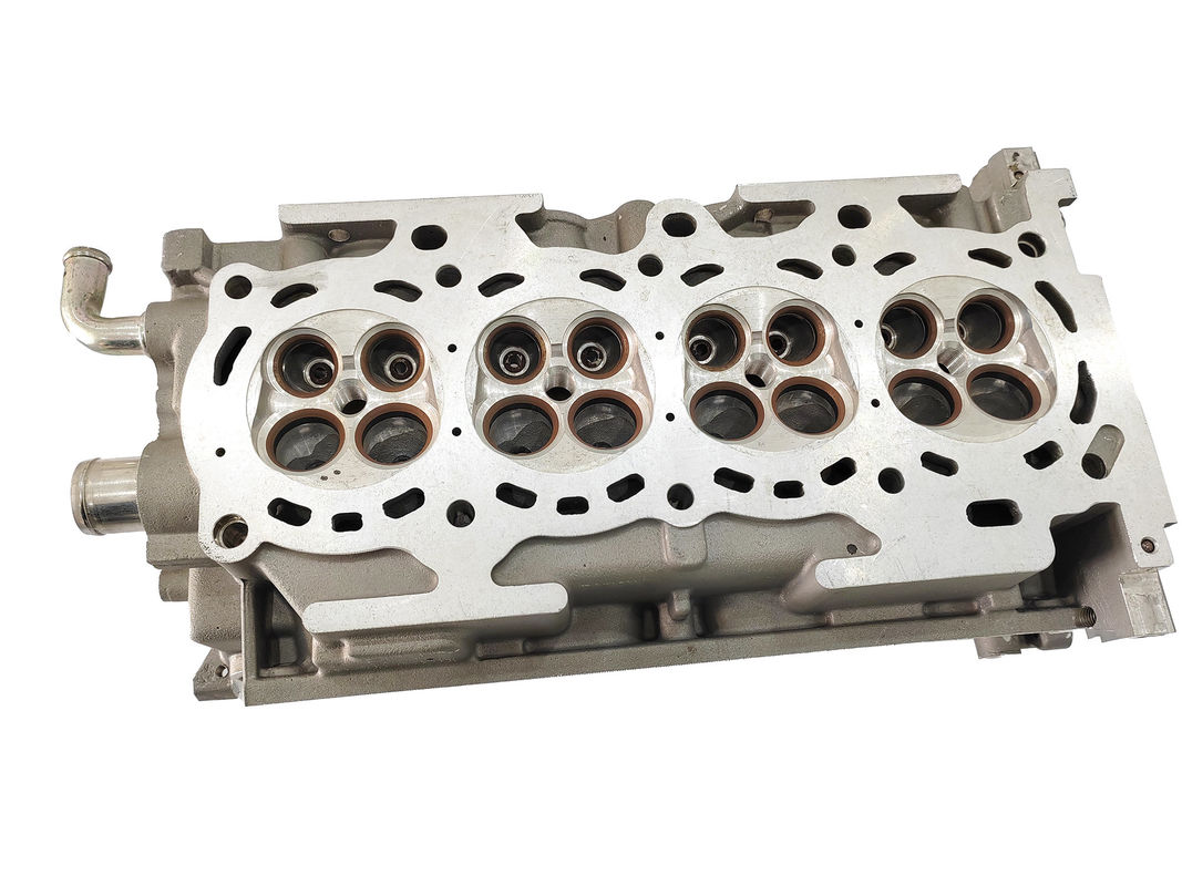 Tête de cylindre de coulée à basse pression en alliage d'aluminium pour moteur automobile