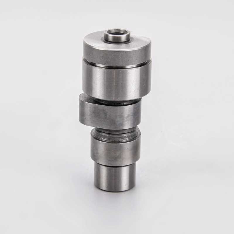 Fabricant OEM d'arbre à cames forgé en acier pour moteur de moto