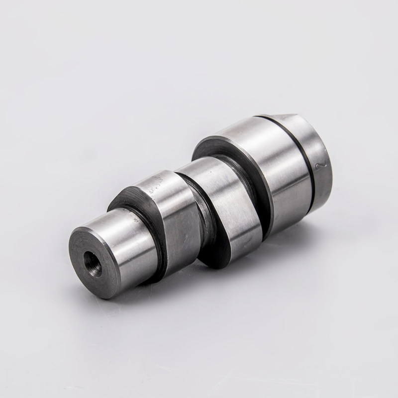 Fabricant OEM d'arbre à cames forgé en acier pour moteur de moto
