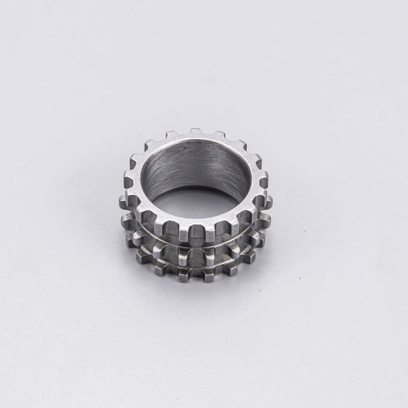 Traitement thermique des engrenages forgés en acier pour le réglage du temps du moteur de la moto