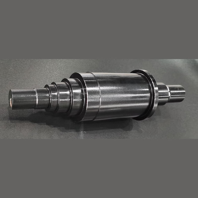 1000T éteindre et tempérer l'arbre du moteur en acier forgé à la pression pour moteur EV